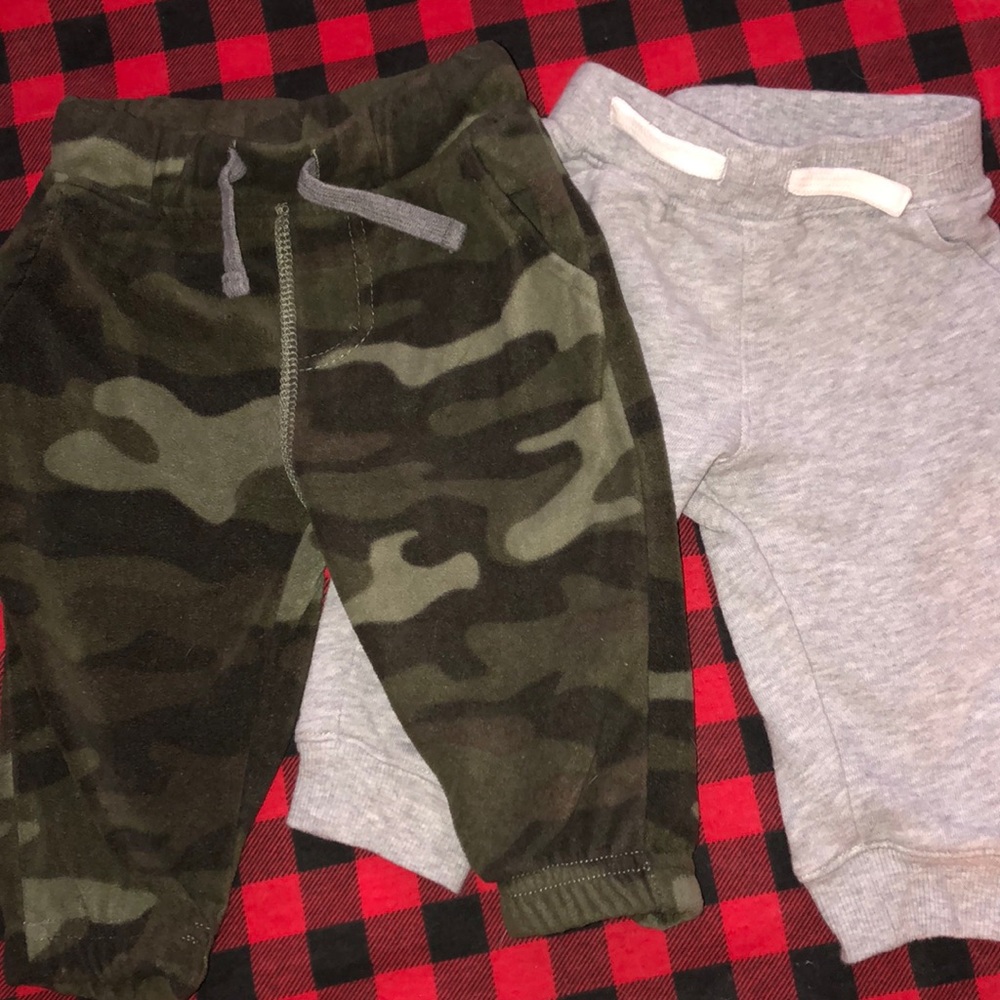 Carter’s sweatpants boy size 6m